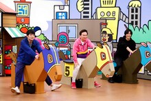 （左から）博多大吉、かまいたち山内、松坂桃李。(c)関西テレビ