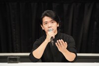 FANY GAMESの会見に出席した野田クリスタル。