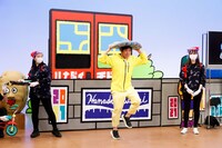 博多華丸（中央）(c)関西テレビ