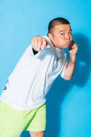 HASE2のアイテムを着用したセルライトスパ大須賀。