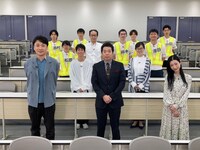 「CBCテレビ開局65周年記念 学ぶのは今だ！～防災のこと考えてみた～」の出演者たち。(c)CBC