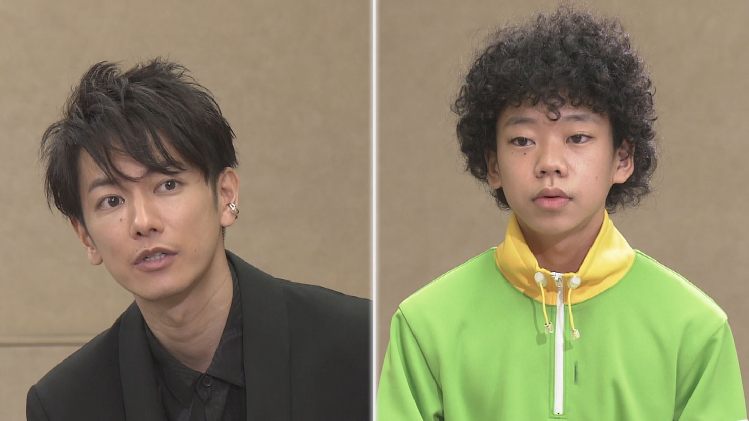 てれび戦士ゲンタ（右）の質問に答える佐藤健（左）。