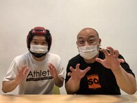 左からアマレス太郎、トム・ブラウンみちお。