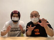 左からアマレス太郎、トム・ブラウンみちお。