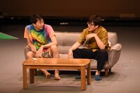 「ラバーガールLIVE『史上最高の夏！』」より。