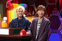 左から塚田僚一、河合郁人。(c)日本テレビ