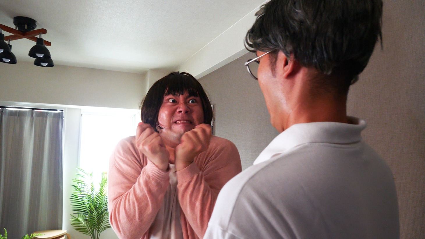 コント「踏みとどまる人」
