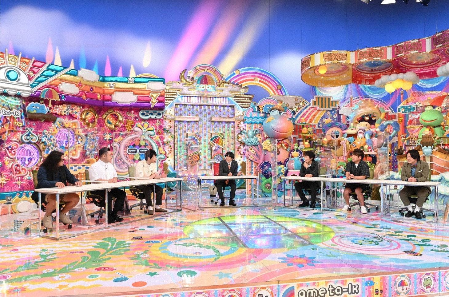 「アメトーーク！」の「かわいい男子大好き芸人」のワンシーン。(c)テレビ朝日