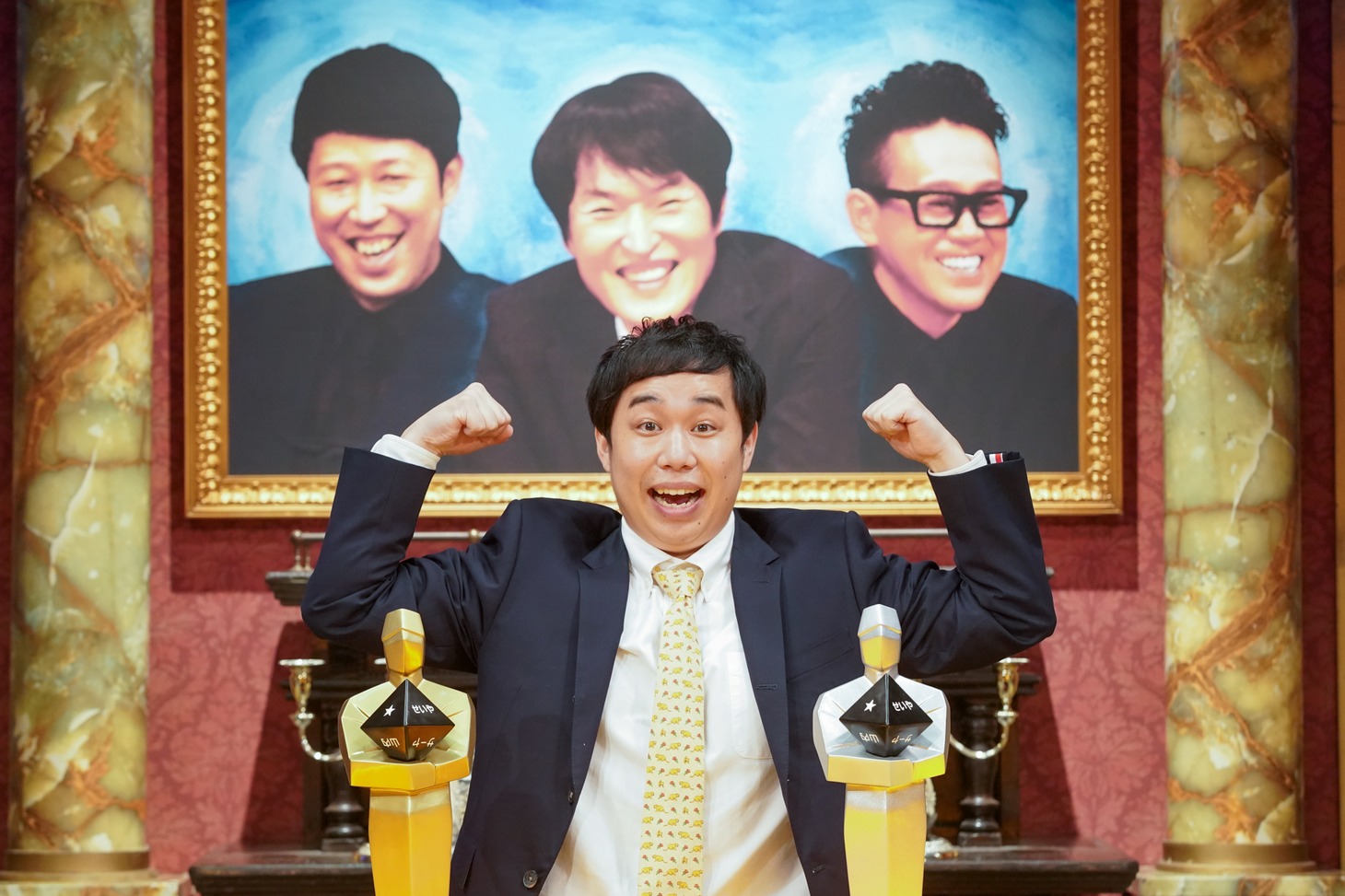 「ジュニア千原と大輔宮川と千豊小籔のすべらない話THE LIVE 2021」で「MVS」と「MSS」をダブル受賞した霜降り明星せいや。