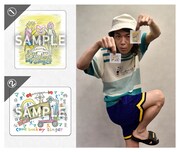 「スーパー3助のCome back my singer」のステッカー。