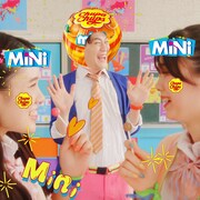 チュッパチャプスの新WebCMより。