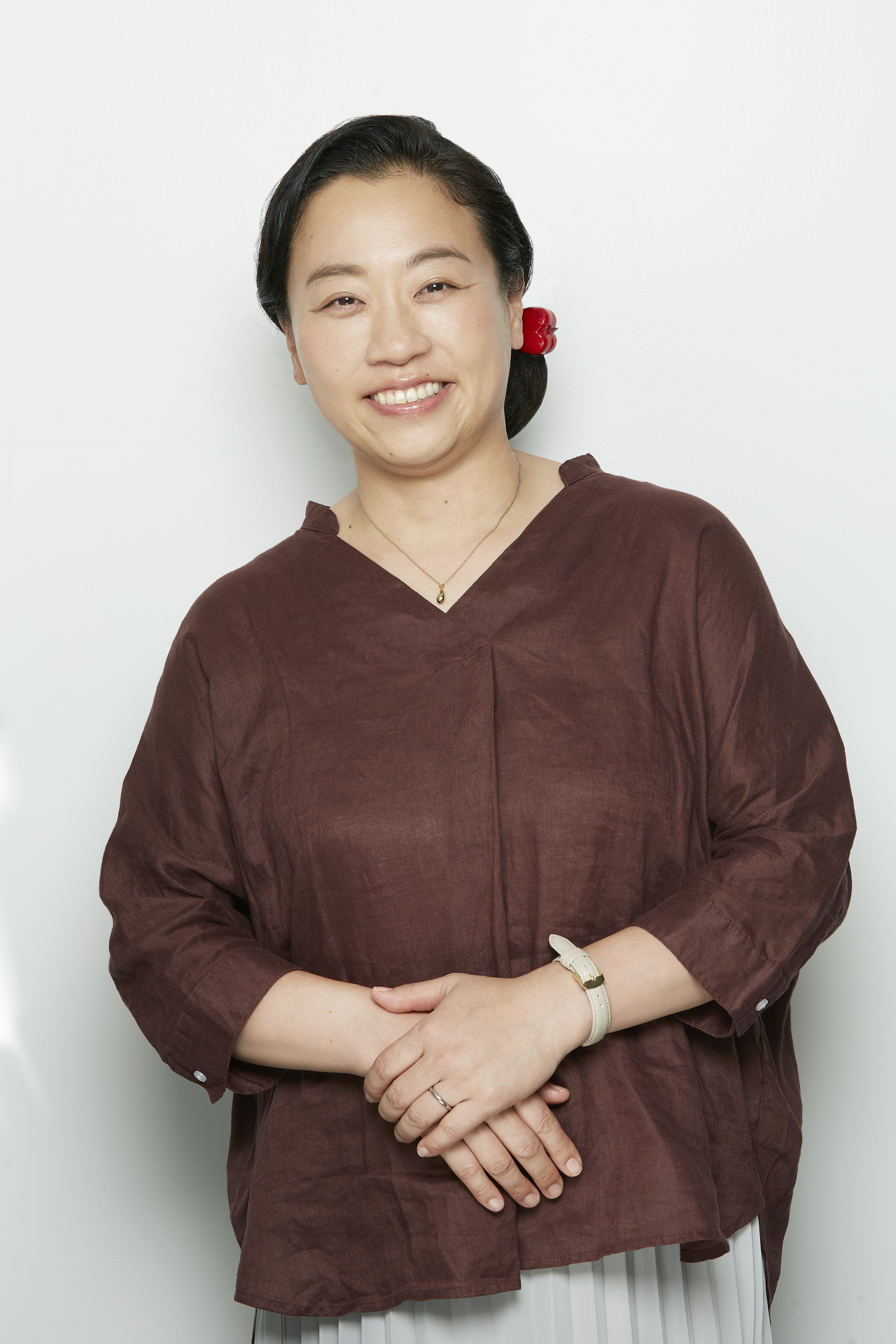 りんごさん役のいとうあさこ。(c)NTV