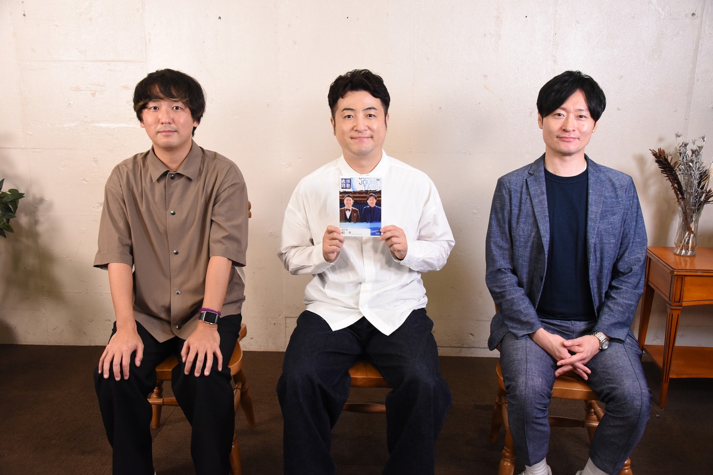 和牛とMBSのディレクター・山内健太郎氏（左）。