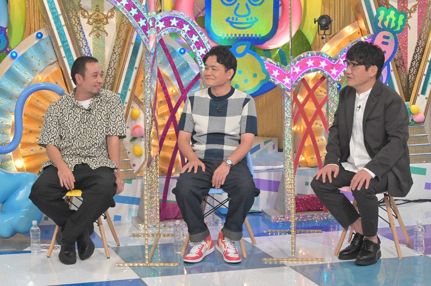 千鳥とずん飯尾（右）。(c)テレビ朝日