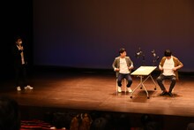 バシコバ社長渾身のTシャツデザインを紐解くウエストランド。