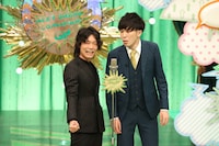 9番街レトロ。左から、京極、なかむら。(c)フジテレビ