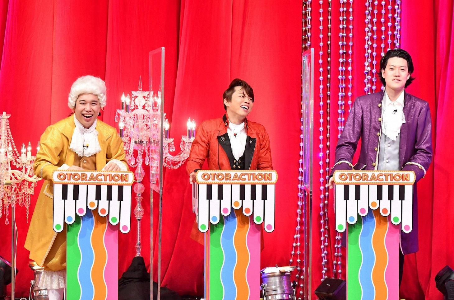 霜降り明星と西川貴教（中央）。(c)TBS