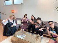 左からIKKO、松村沙友理、見取り図、宮川大輔。(c)日本テレビ