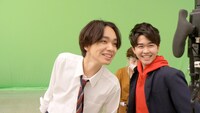 CM「学生」編の撮影中の様子。