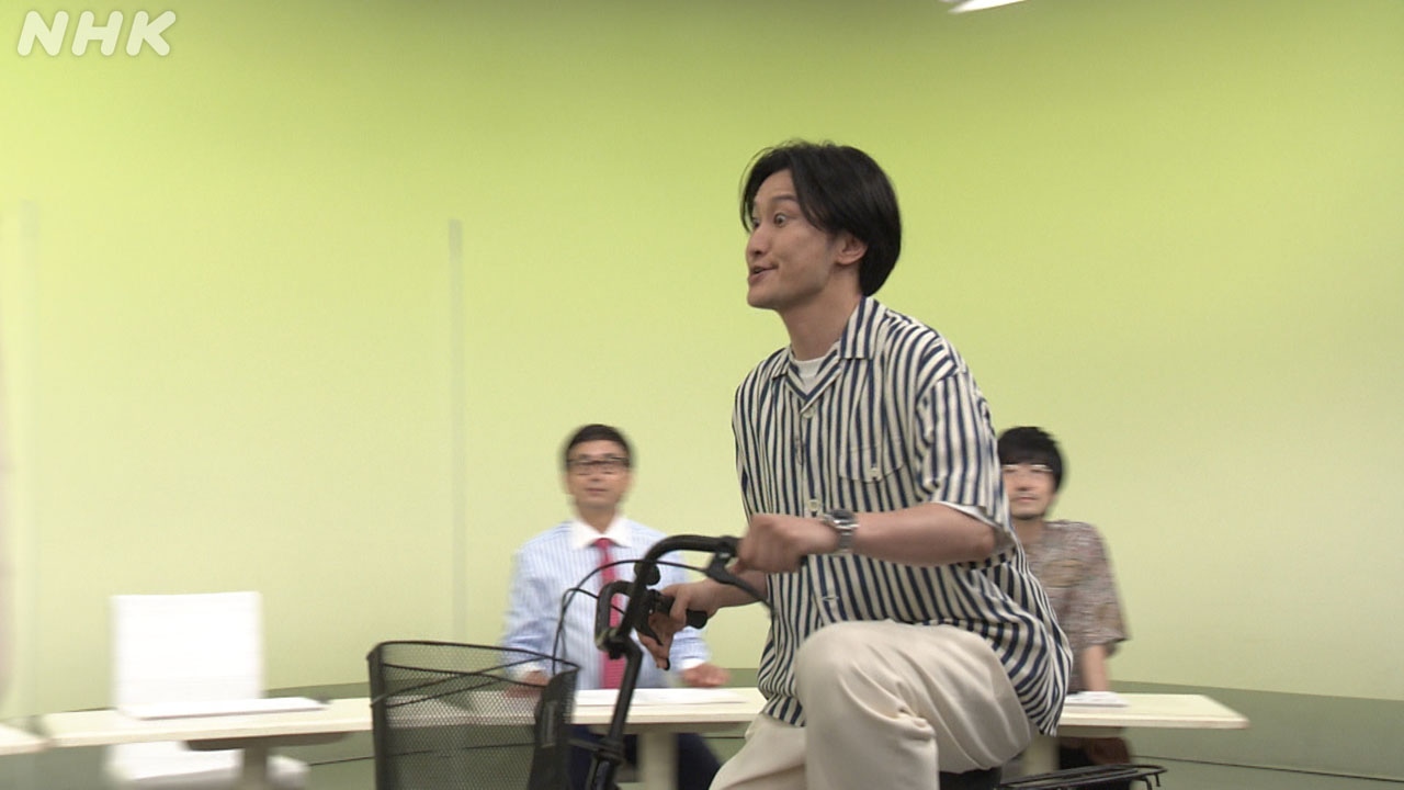 相席スタート山添。