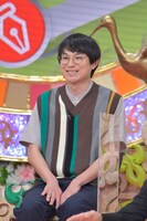 「俳句の才能査定ランキング」に挑戦する空気階段・水川かたまり。