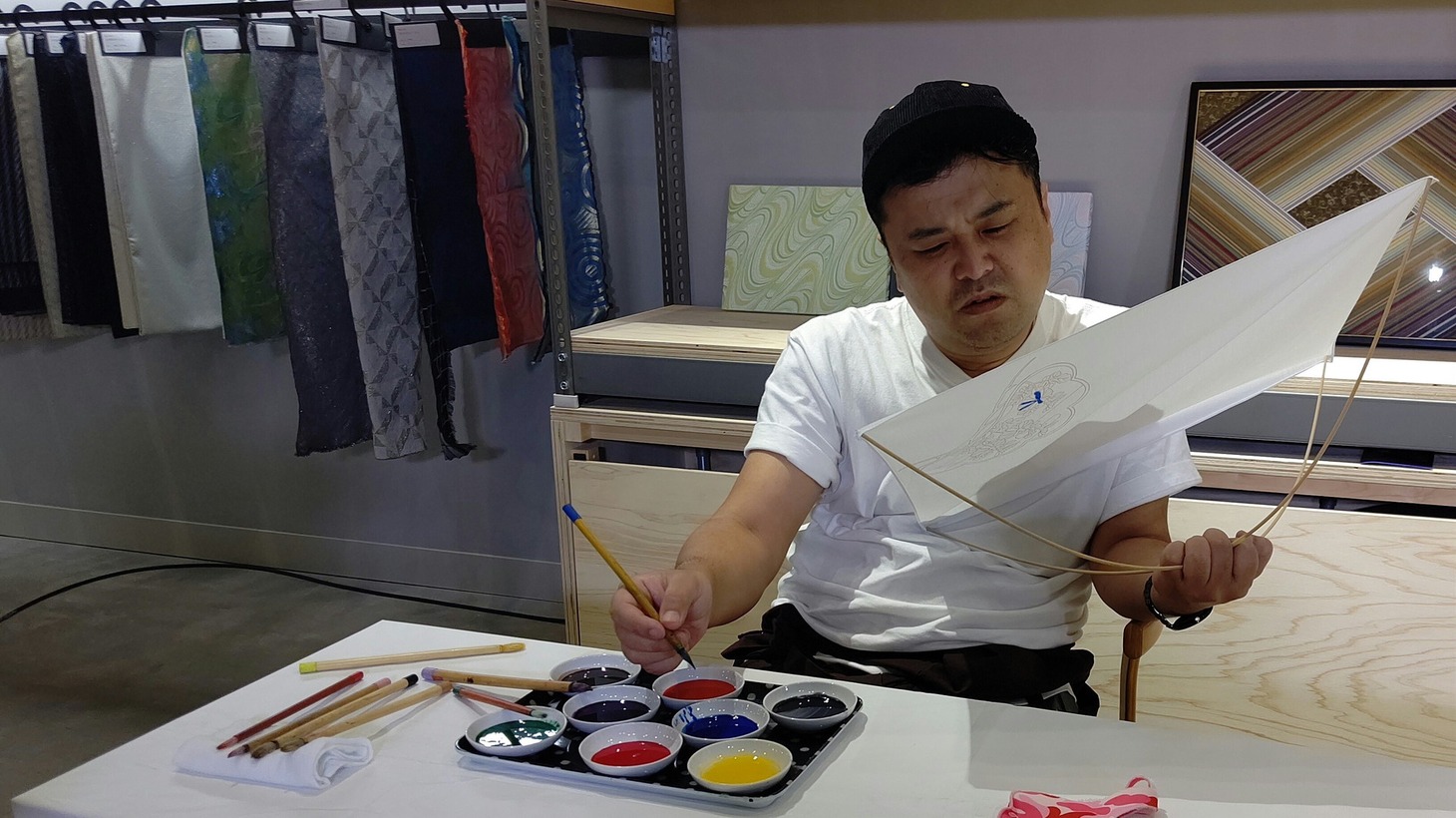 とろサーモン久保田 (c)読売テレビ