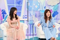 「キョコロヒーSP」に出演する（左から）齊藤京子、ヒコロヒー。(c)テレビ朝日