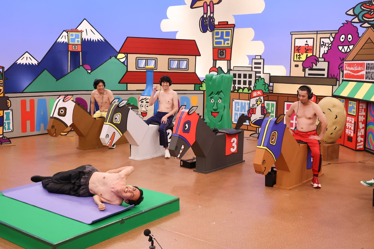 「熱々おしぼり我慢ランキング」のワンシーン。(c)関西テレビ