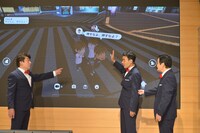 ダチョウ倶楽部のオリジナルアバターが紹介されたワンシーン。