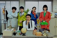 左から宮下草薙、劇団ひとり、ファーストサマーウイカ、志田彩良。(c)TBS