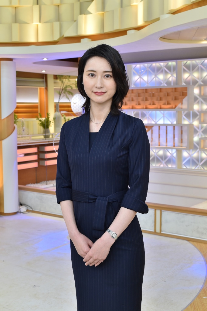 小川彩佳