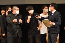 金の国のトークの様子。