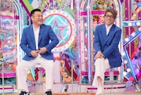 アンタッチャブル山崎とロンドンブーツ1号2号・田村淳。(c)テレビ朝日