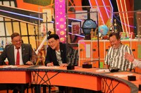 （左から）サンドウィッチマンとさまぁ～ず三村。(c)テレビ朝日