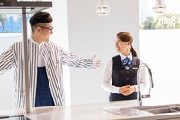 CM「来て、見て、納得！」撮影中の様子。