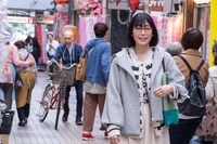 「阿佐ヶ谷姉妹の のほほんふたり暮らし」第1話より。