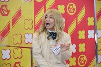 くりぃむしちゅー上田  (c)テレビ朝日