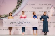 「田中みな実×PEACH JOHNファーストガードル発売記念イベント」の様子。