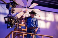 CM撮影中の様子。