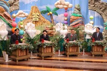 パネラーの（左から）アンタッチャブル柴田、バカリズム、サンドウィッチマン伊達、アンガールズ田中。(c)関西テレビ