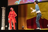 トンツカタン森本の母が登場する雰囲気の中、出てきたあぁ～しらき。