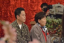 ダイアン津田（左）と母・きみ子さん（右）。(c)読売テレビ