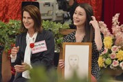 ダレノガレ明美（右）と母・タニアさん（左）。(c)読売テレビ