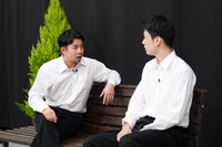 左から仲野太賀、かまいたち濱家。(c)日本テレビ