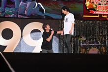 メッセンジャー黒田とナインティナイン矢部。