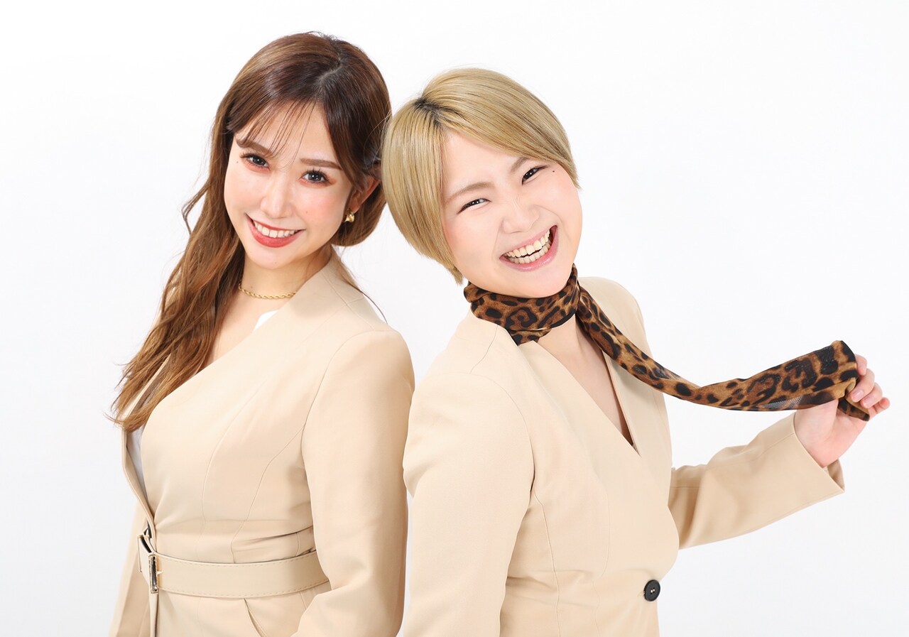 ハイアウト。左から星加莉佐、石井萌々花。