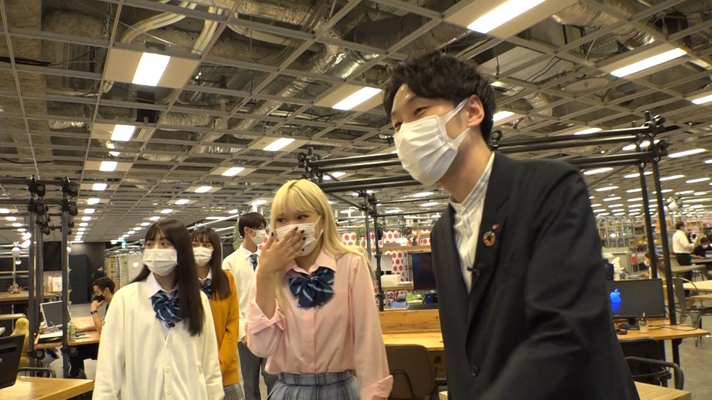 「超無敵クラス」のワンシーン。(c)日本テレビ