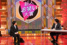 1本目のネタを披露するニッポンの社長。