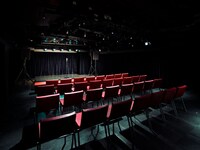 ヨシモト∞ドーム ステージII