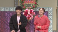 左から岡田隆之介、岡田結実。(c)日本テレビ